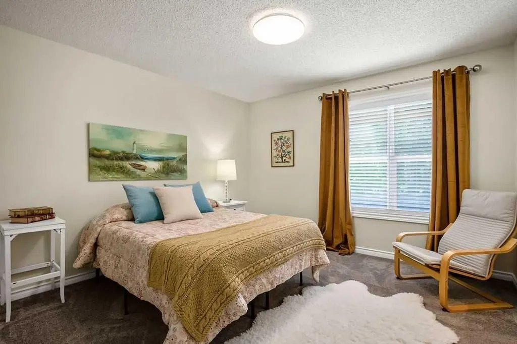 43 Cimarron Park Green Okotoks AB T1S 2K2