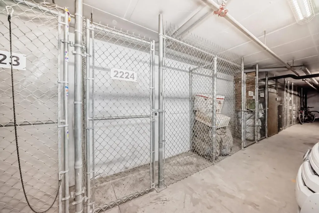 115 Prestwick Villas SE Calgary AB T2Z 0M9