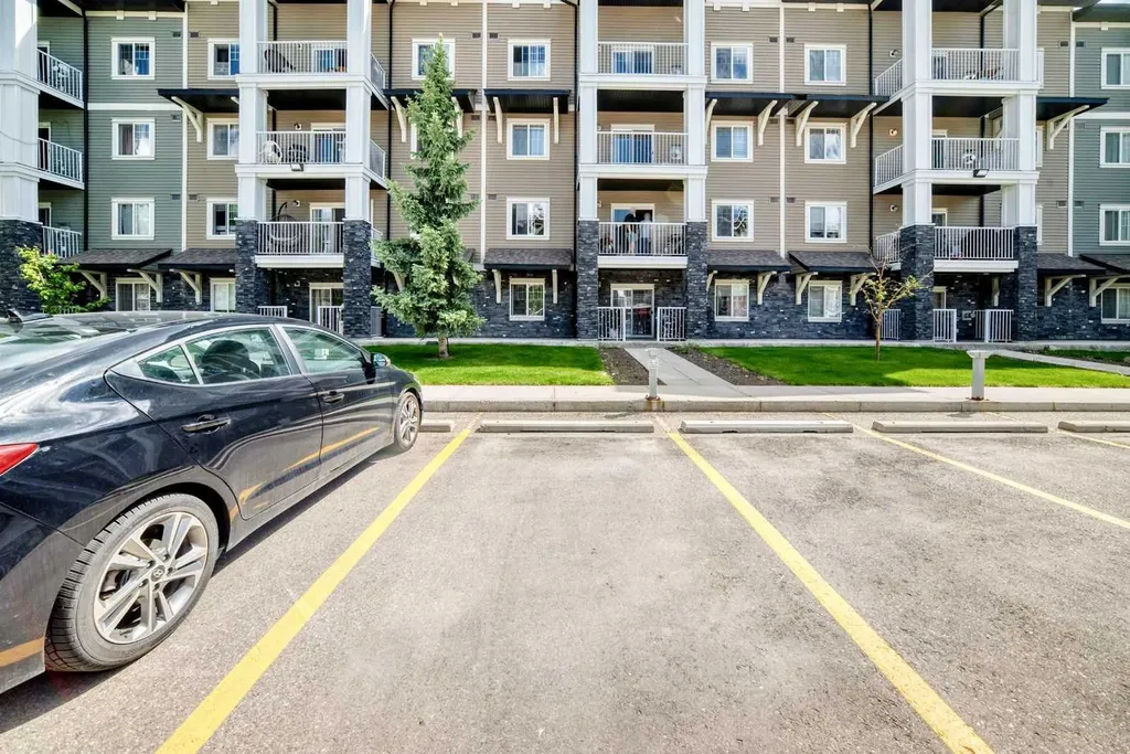 115 Prestwick Villas SE Calgary AB T2Z 0M8