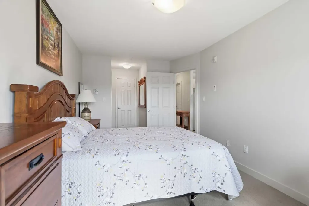 8528 Manning Avenue Fort Mcmurray AB T9H5G2