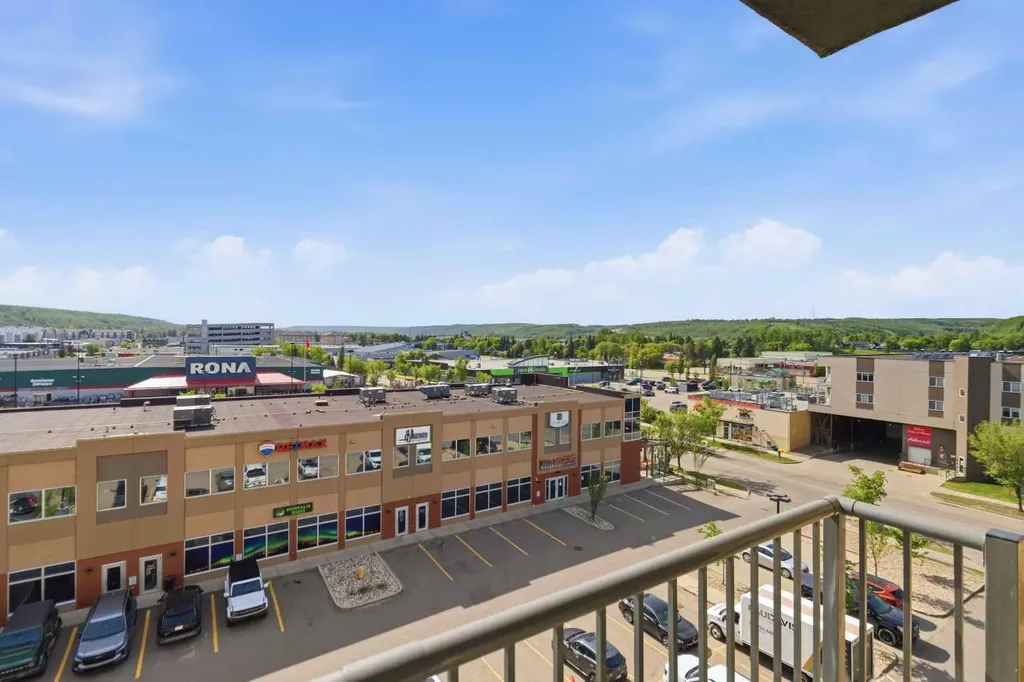 8528 Manning Avenue Fort Mcmurray AB T9H5G2