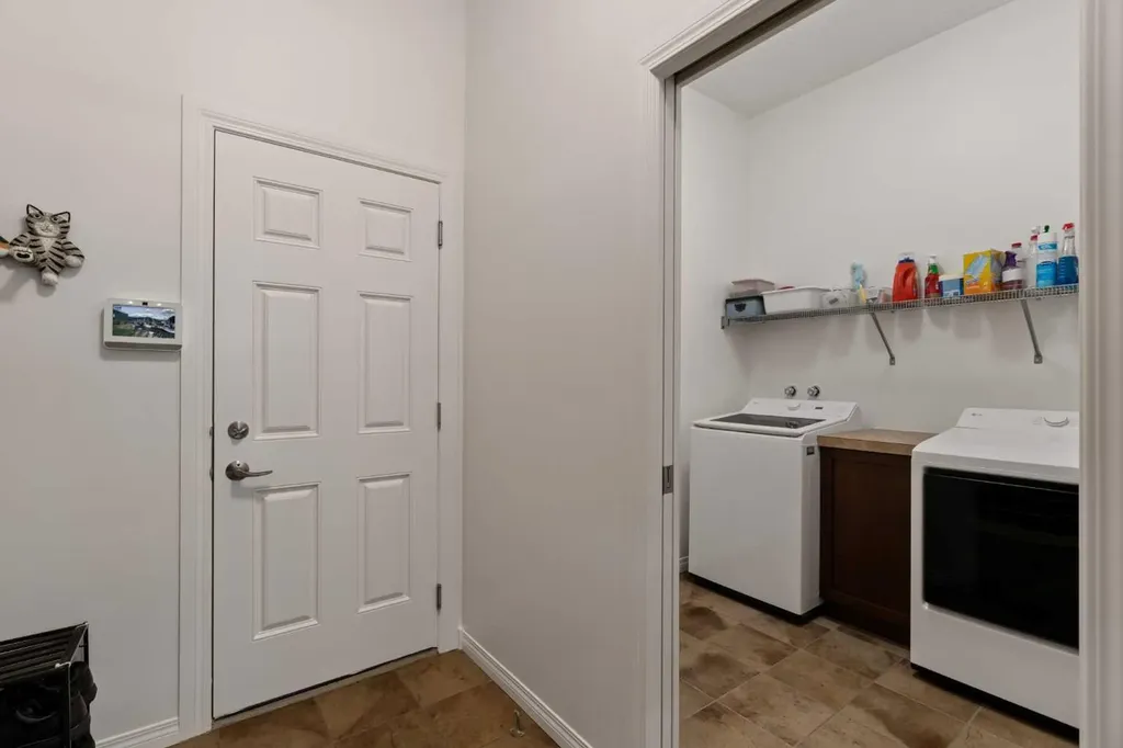 229 Elgin Estates Park SE Calgary AB T2Z 0N7