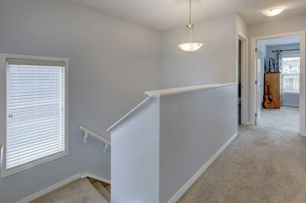 66 Heritage Boulevard Cochrane AB T4C 2M1