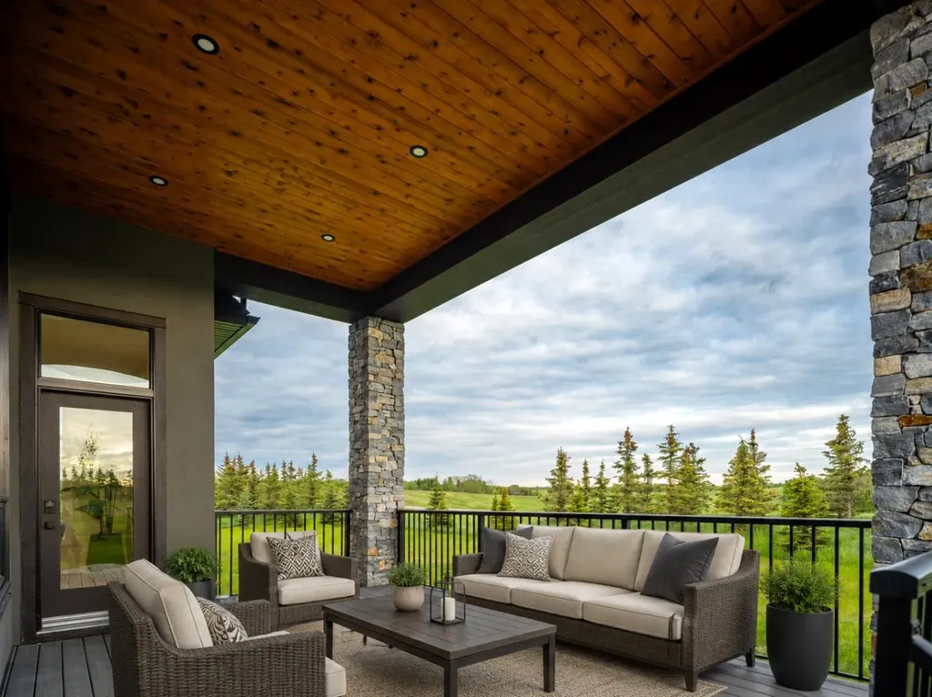 17 Silverhorn Park Rural Rocky View County AB T3R1C9