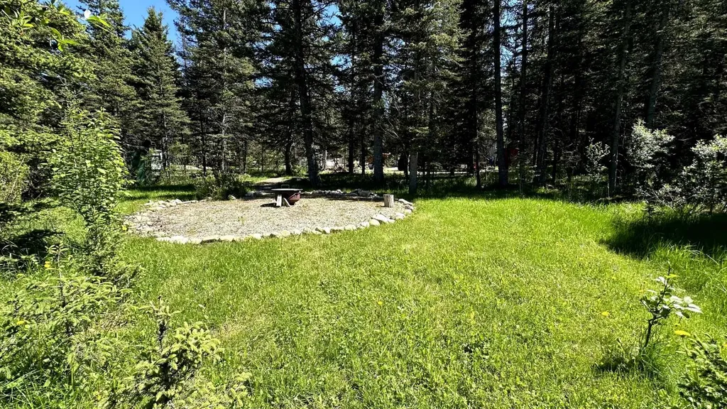 5227 Township Road 320 Rural Mountain View County AB T0M1X0
