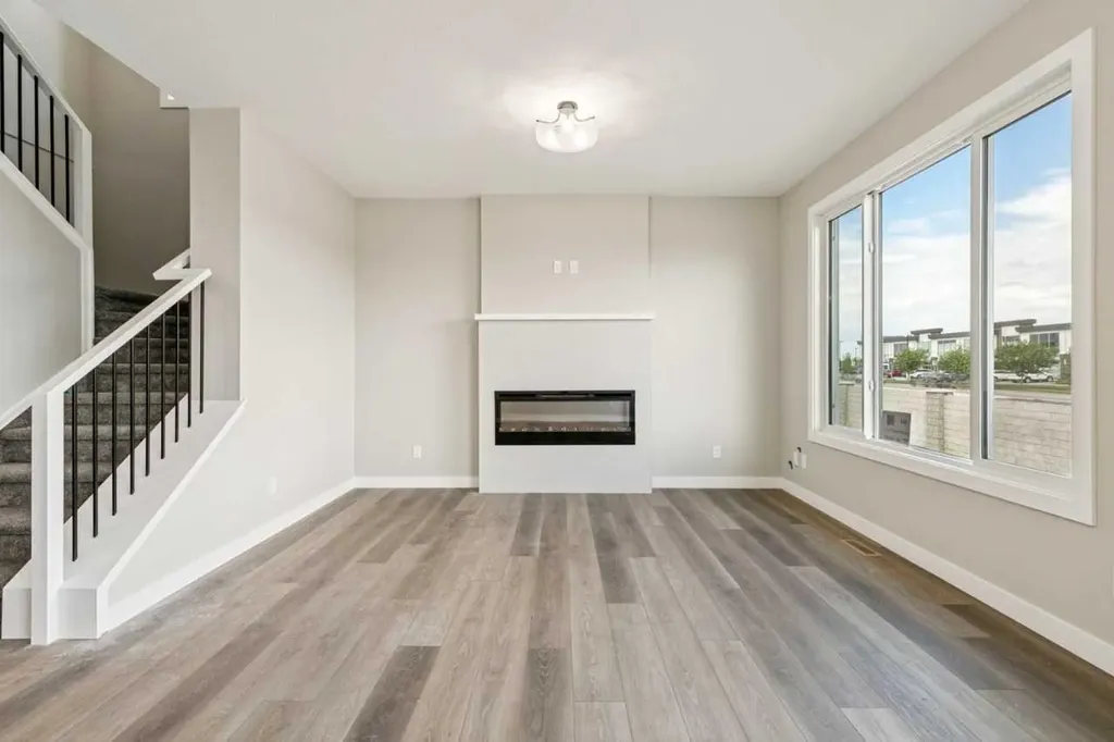 361 Dawson Wharf Road Chestermere AB T1X2W3