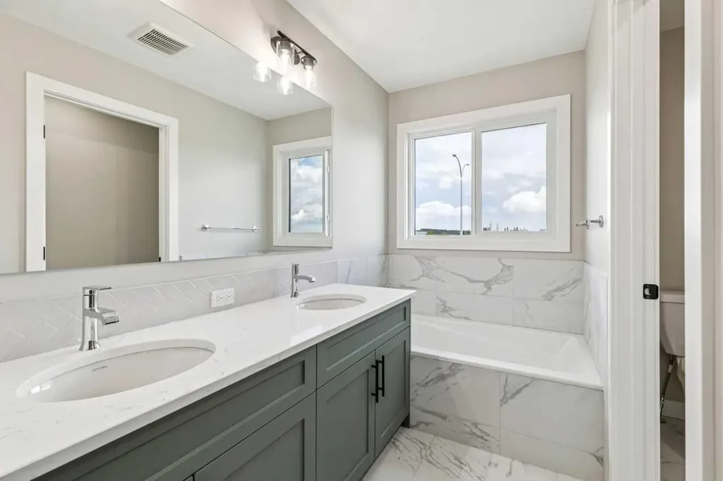 361 Dawson Wharf Road Chestermere AB T1X2W3