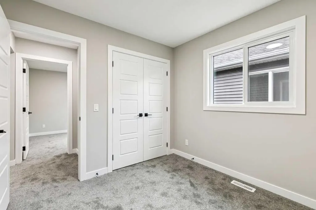 361 Dawson Wharf Road Chestermere AB T1X2W3