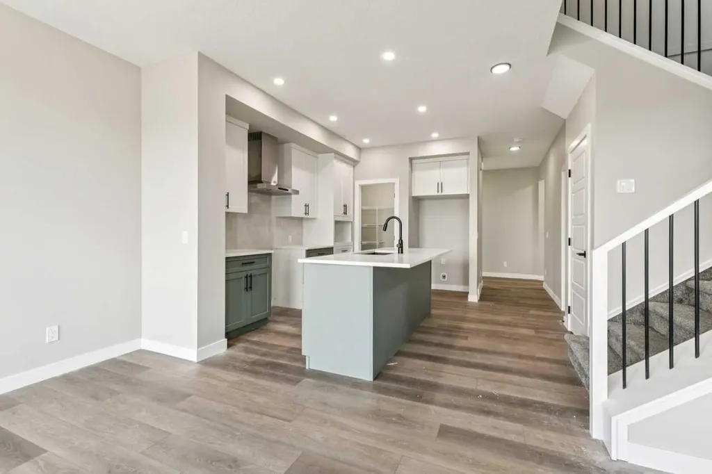 361 Dawson Wharf Road Chestermere AB T1X2W3