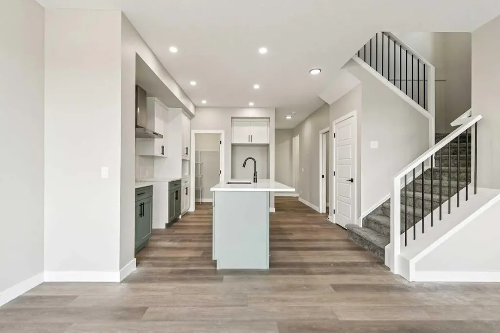 361 Dawson Wharf Road Chestermere AB T1X2W3