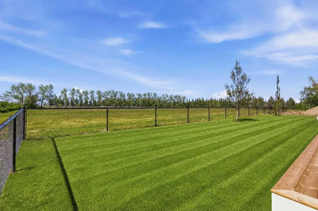 510 Pine Creek Ridge Rural Foothills County AB T1S 3V9