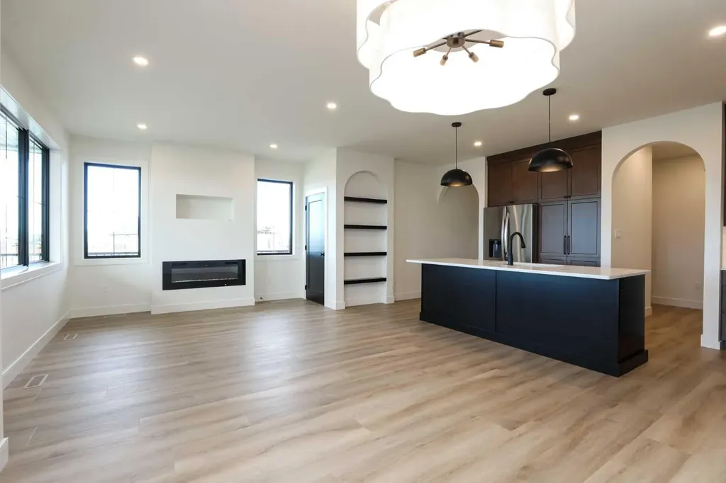 570 Malahat Green W Lethbridge AB T1J5H1