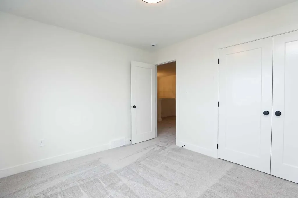 570 Malahat Green W Lethbridge AB T1J5H1