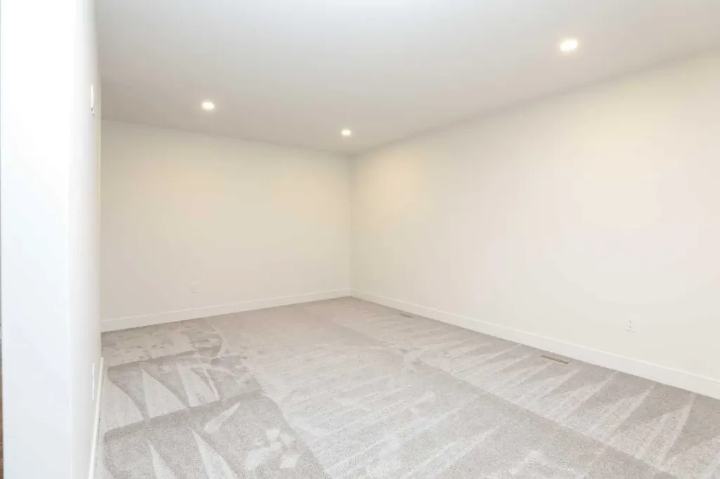 570 Malahat Green W Lethbridge AB T1J5H1