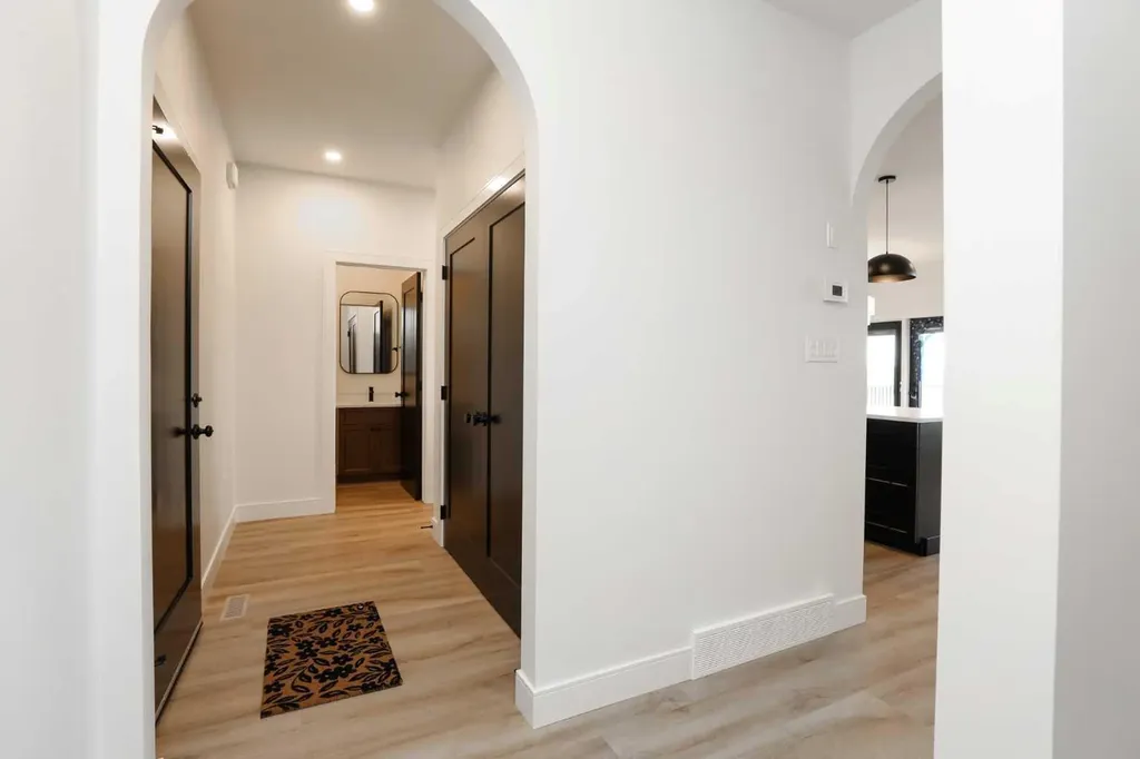 570 Malahat Green W Lethbridge AB T1J5H1