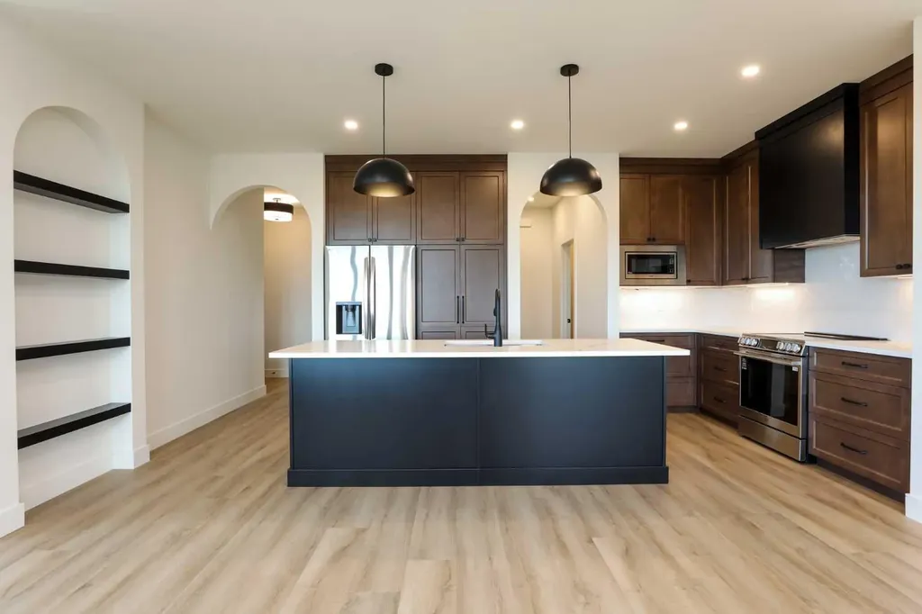 570 Malahat Green W Lethbridge AB T1J5H1