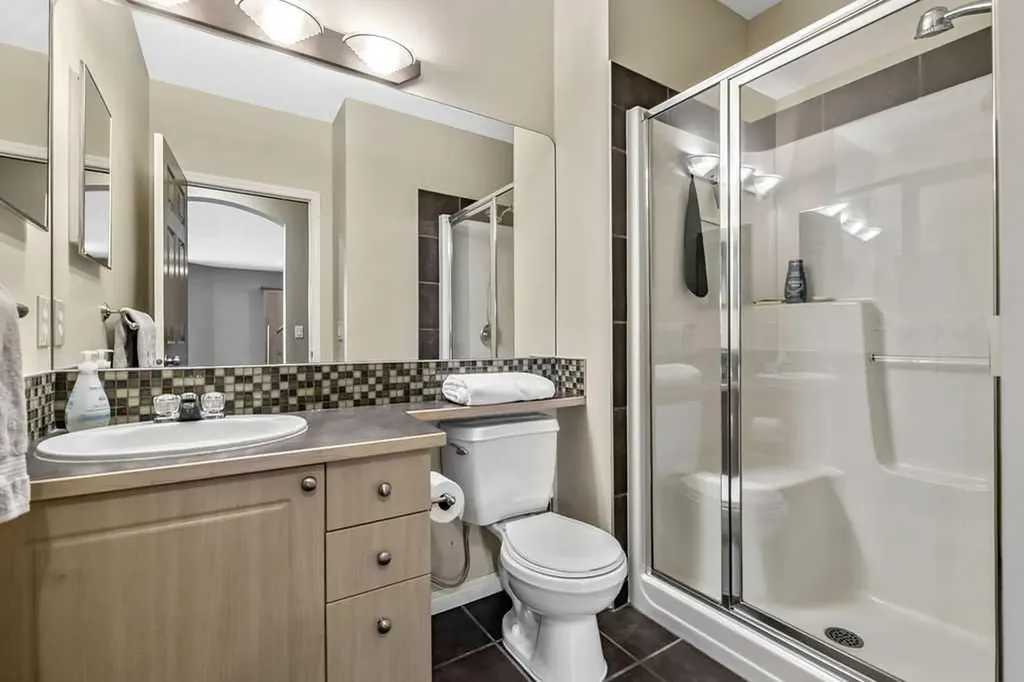 4 Crystal Shores Landing Okotoks AB T1S 2C5