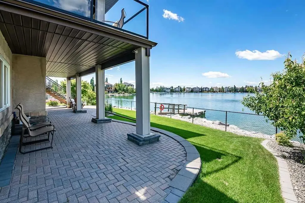 4 Crystal Shores Landing Okotoks AB T1S 2C5