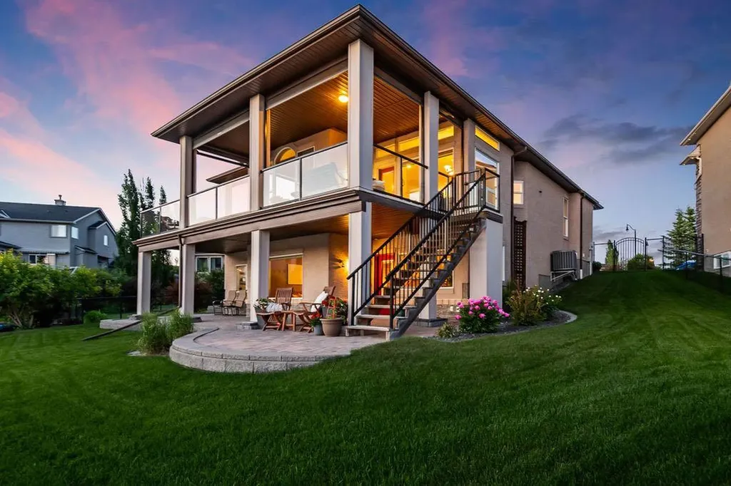 4 Crystal Shores Landing Okotoks AB T1S 2C5