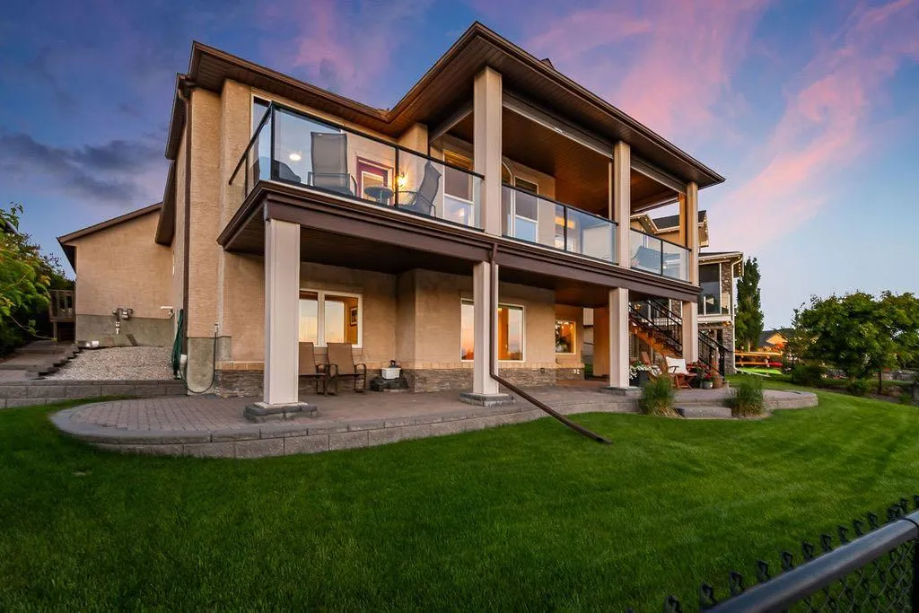 4 Crystal Shores Landing Okotoks AB T1S 2C5
