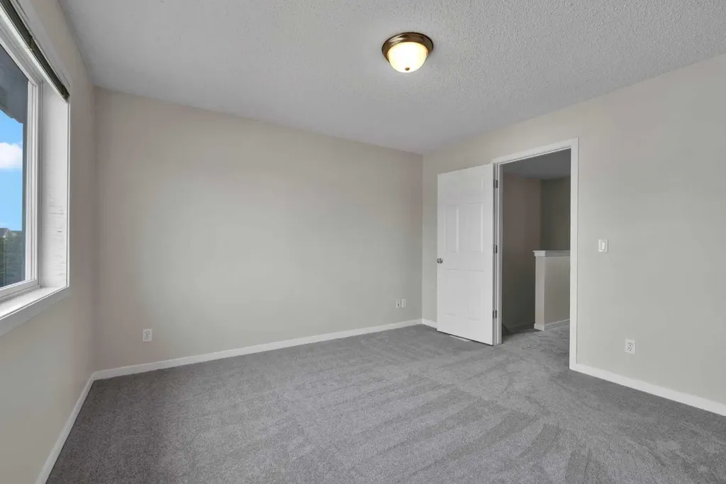 191 Cranberry Green SE Calgary AB T3M 1L3