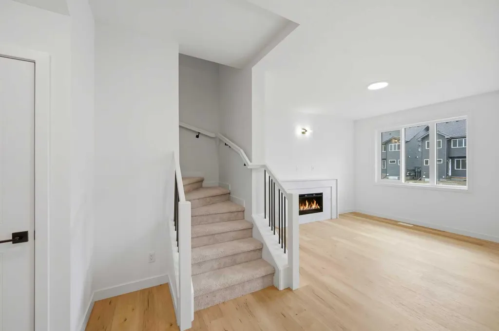 154 Belvedere Crescent SE Calgary AB T2A 7Y5