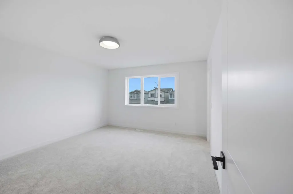154 Belvedere Crescent SE Calgary AB T2A 7Y5