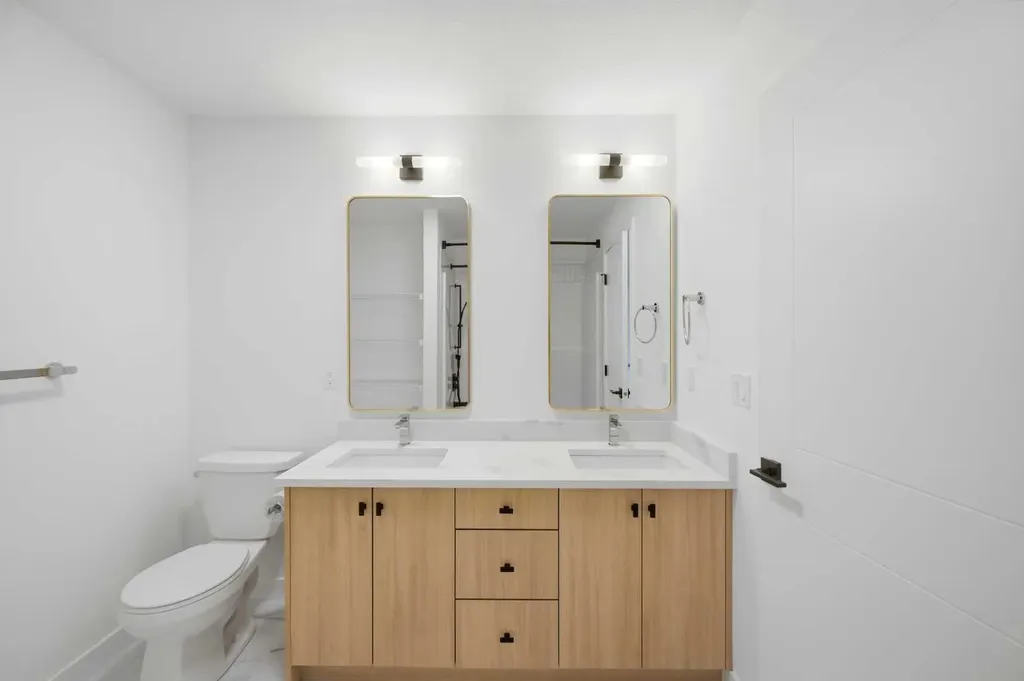 154 Belvedere Crescent SE Calgary AB T2A 7Y5