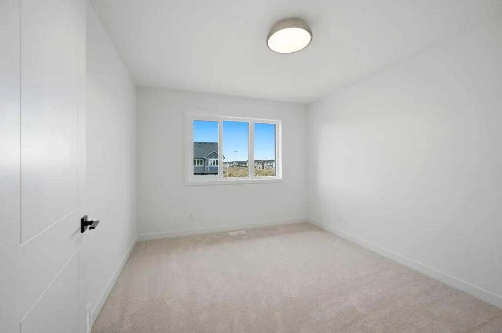154 Belvedere Crescent SE Calgary AB T2A 7Y5