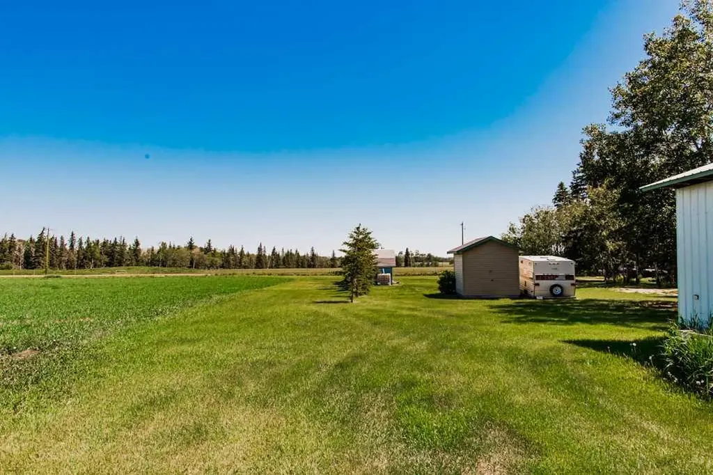 705022 Range Road 111a Elmworth AB T0H 1J0