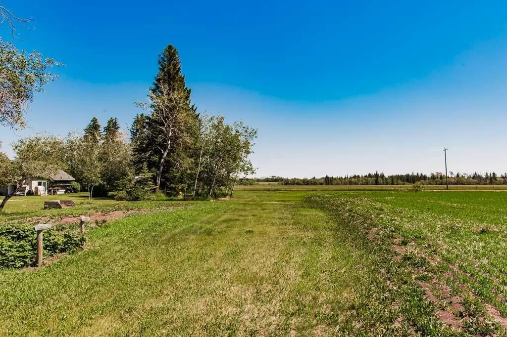 705022 Range Road 111a Elmworth AB T0H 1J0