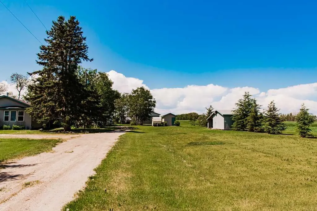 705022 Range Road 111a Elmworth AB T0H 1J0