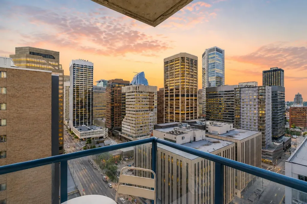 910 5 Avenue SW Calgary AB T2P 0C3