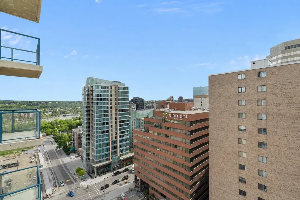 910 5 Avenue SW Calgary AB T2P 0C3
