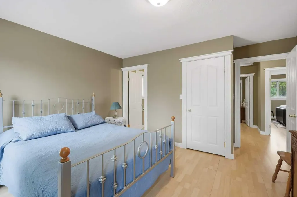 37 Parkland Crescent Parkland Beach AB T0C 2J0