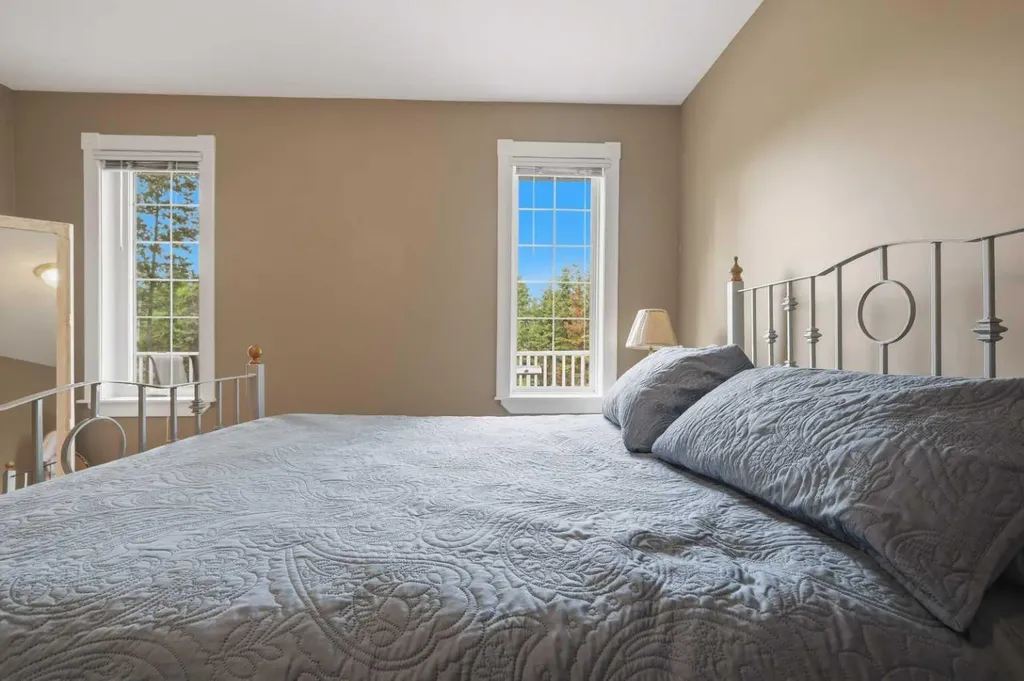 37 Parkland Crescent Parkland Beach AB T0C 2J0