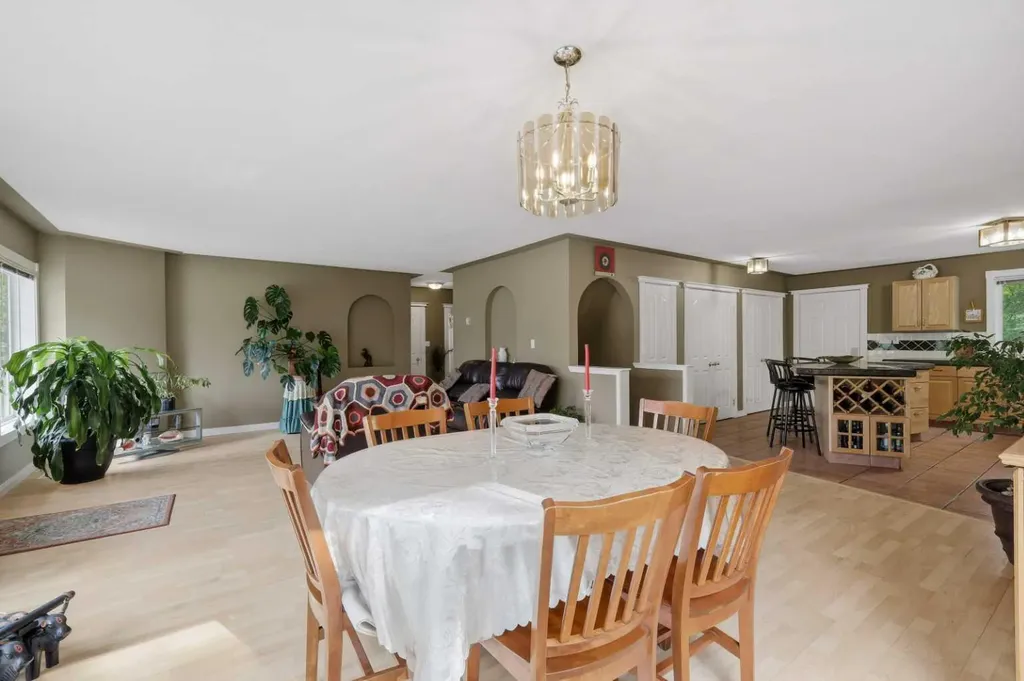 37 Parkland Crescent Parkland Beach AB T0C 2J0
