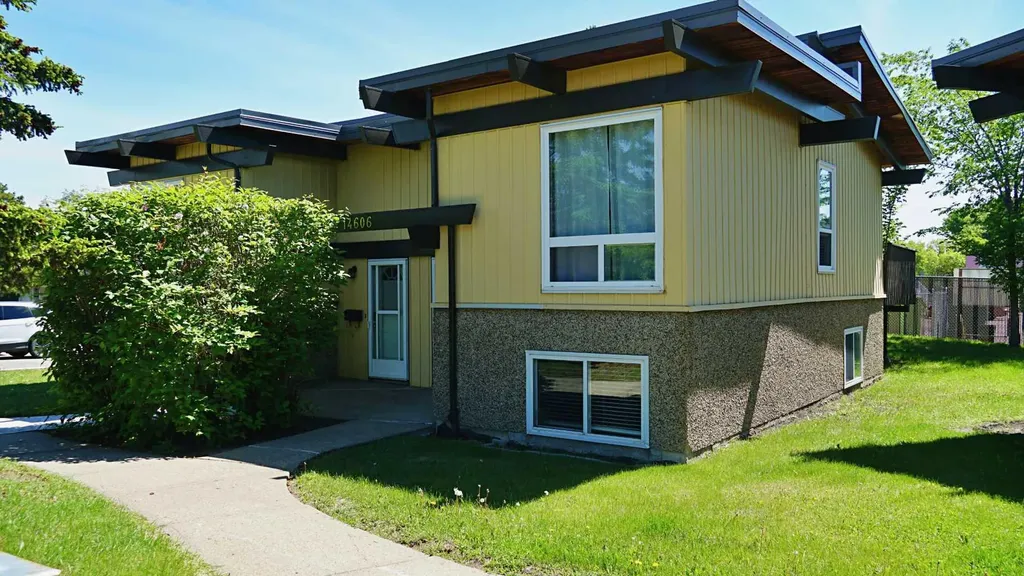14606 118 Street Edmonton AB T9X 1S5
