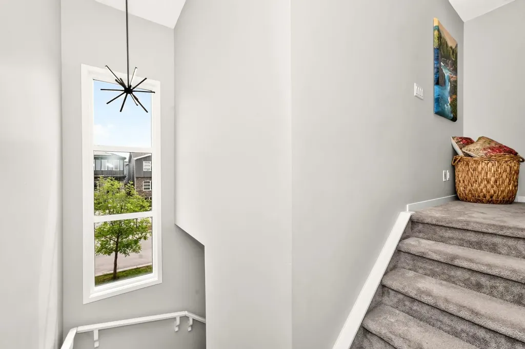 23 Lucas Boulevard NW Calgary AB T3P 1H9