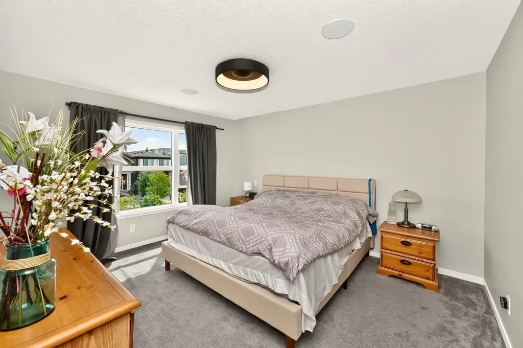23 Lucas Boulevard NW Calgary AB T3P 1H9