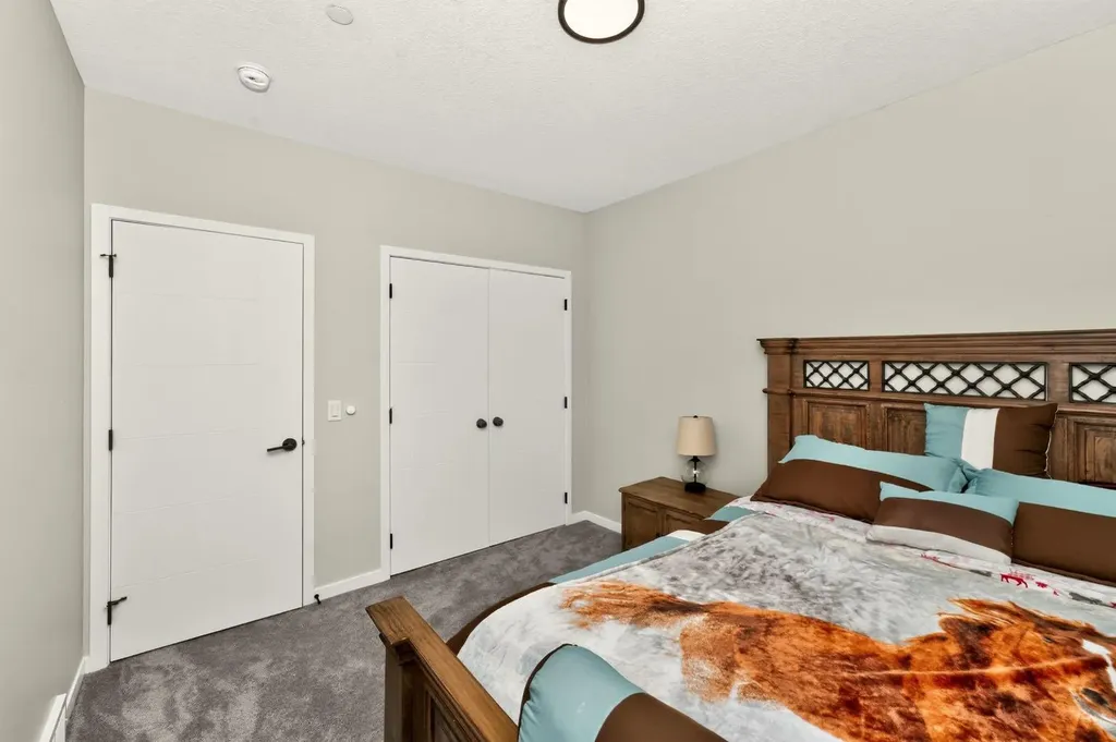 23 Lucas Boulevard NW Calgary AB T3P 1H9