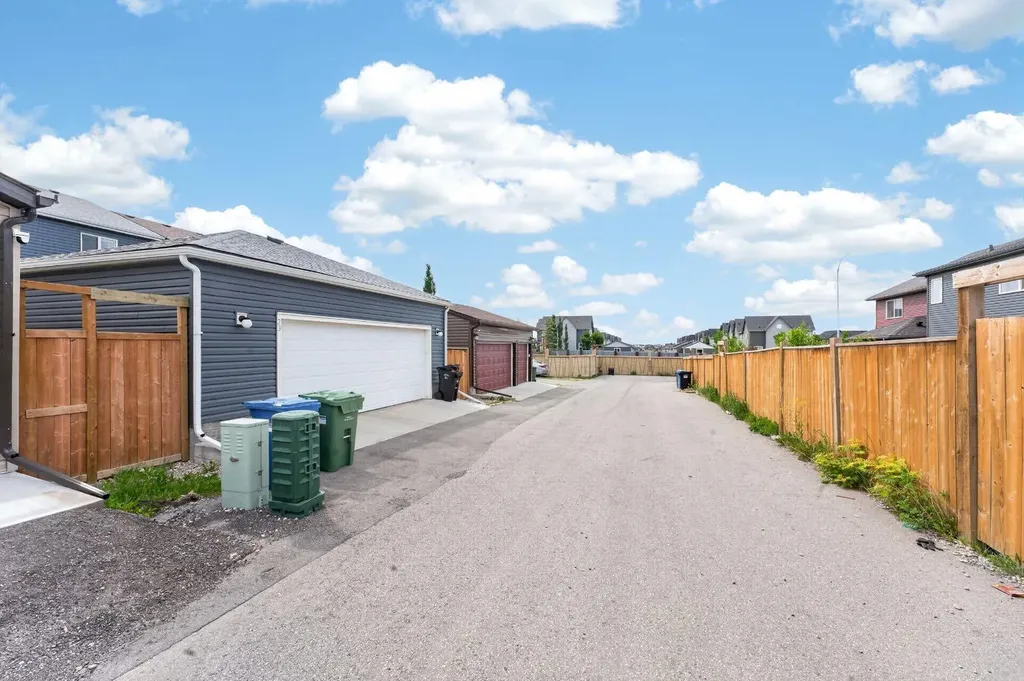 23 Lucas Boulevard NW Calgary AB T3P 1H9