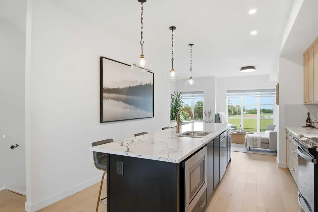 5111 19 Street SW Calgary AB T2T 7A5