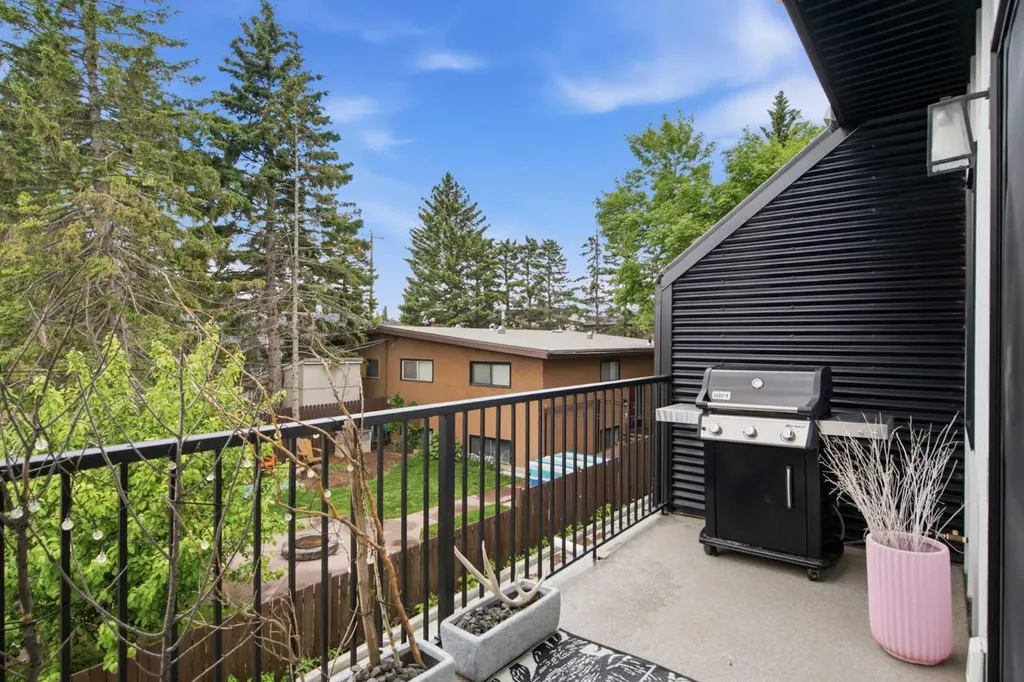 5111 19 Street SW Calgary AB T2T 7A5