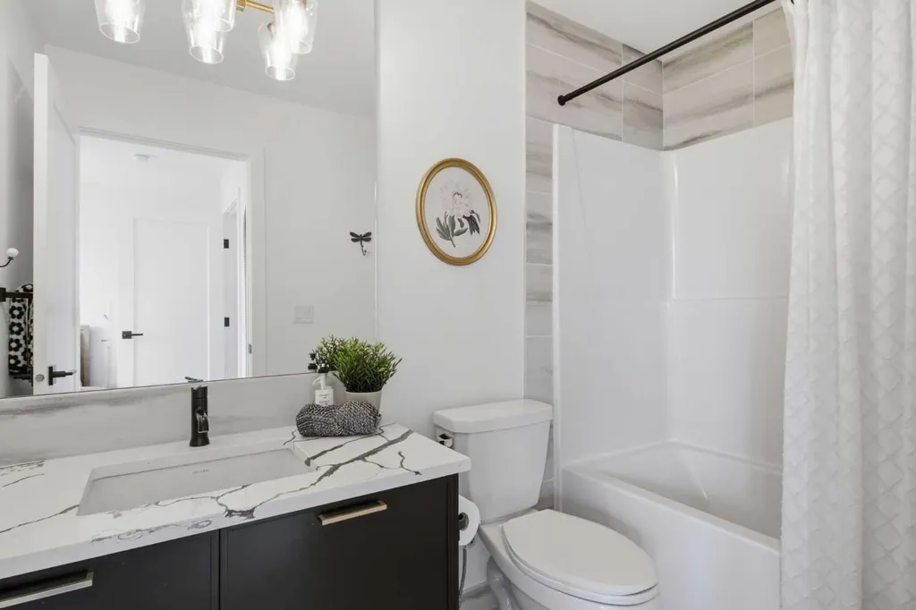 5111 19 Street SW Calgary AB T2T 7A5