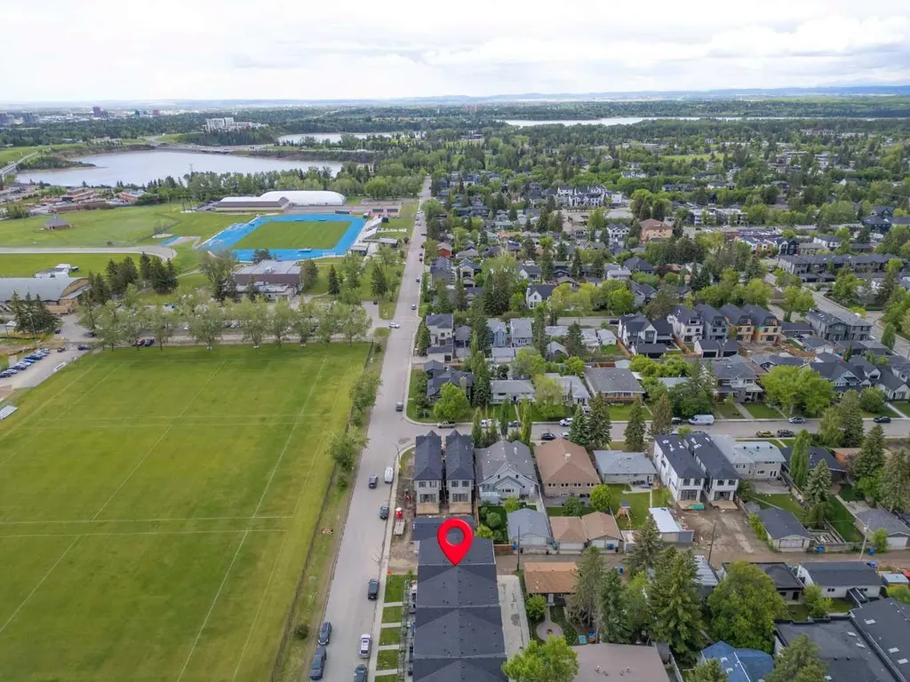 5111 19 Street SW Calgary AB T2T 7A5