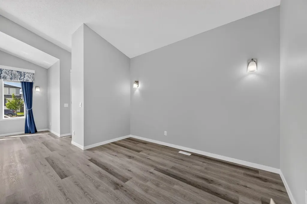 156 Belmont Boulevard SW Calgary AB T2X4W1