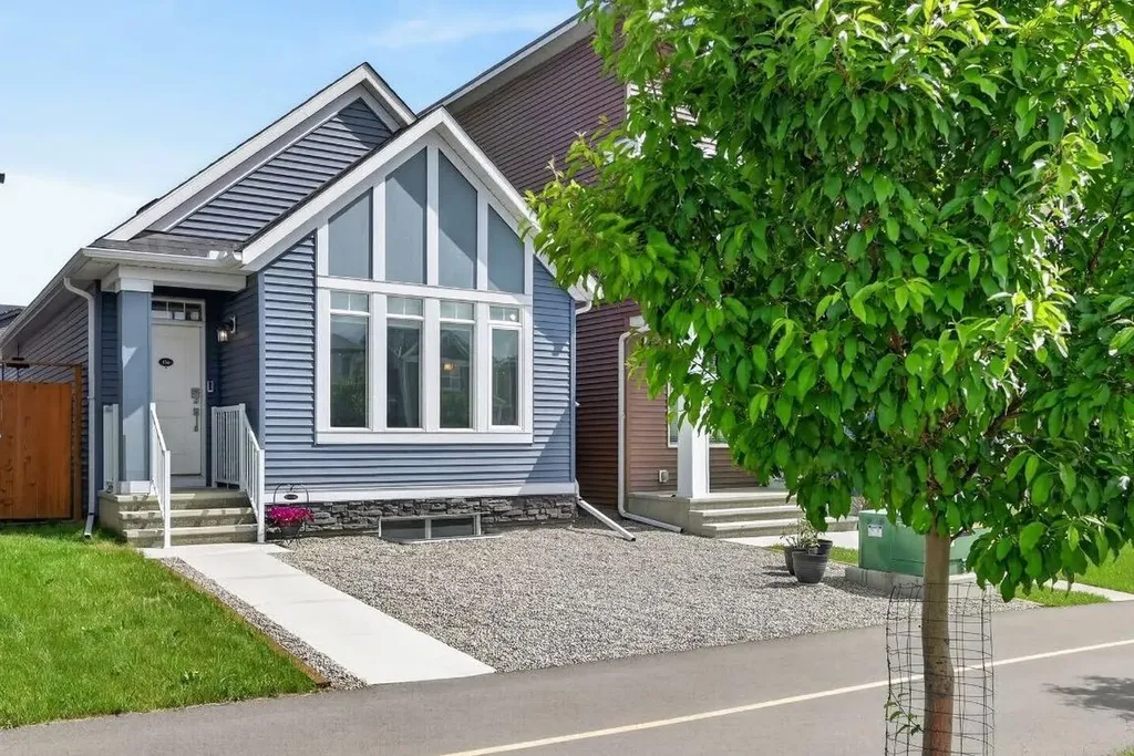 156 Belmont Boulevard SW Calgary AB T2X4W1