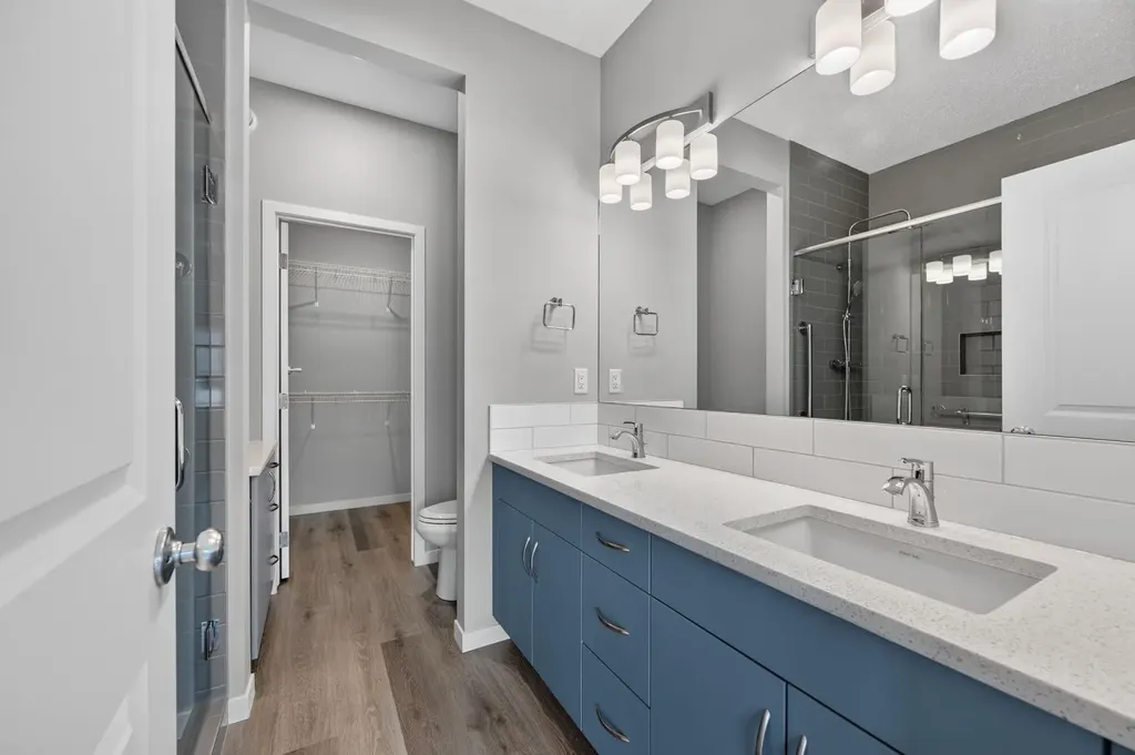 156 Belmont Boulevard SW Calgary AB T2X4W1