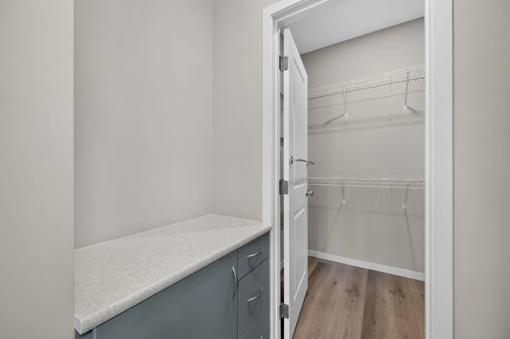 156 Belmont Boulevard SW Calgary AB T2X4W1